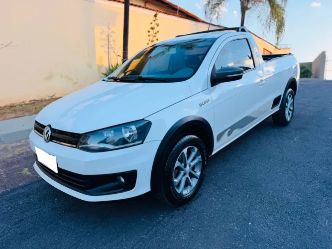 Volkswagen Saveiro Surf 1.6 MI Total Flex 2P 2015