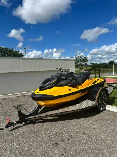 JET SKI RXP x 300 2022 ZERO REVISADO
