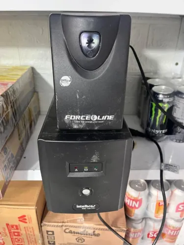 1 nobreak 1 estabilizador (50 reais cada ou 80 os Dois)