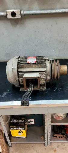 Motor Elétrico WEG 90L - 3 CV | Alta Performance e Confiabilidade