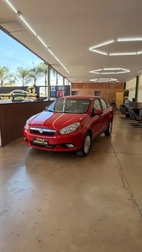 Fiat Grand Siena Essence 1.6 Flex 16V 2014