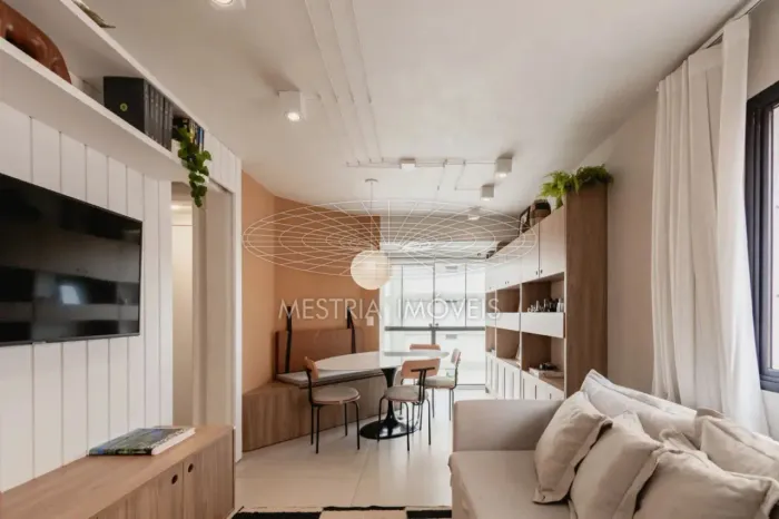 Moema Pássaros | Cobertura reformada de 110 m² com área gourmet privativa e 2 dormitórios