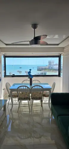 Lindo flat à beira mar