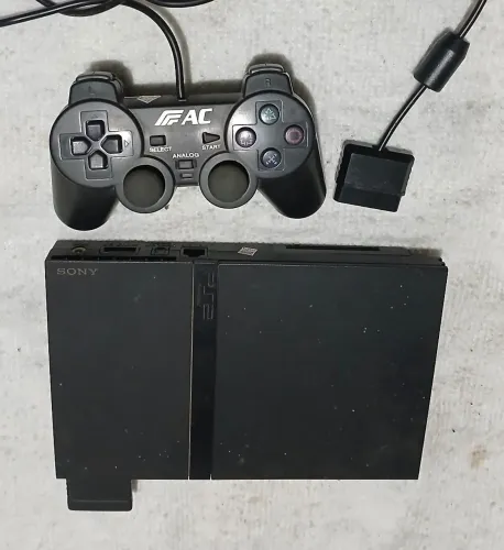 Play Station 2 com vários jogos