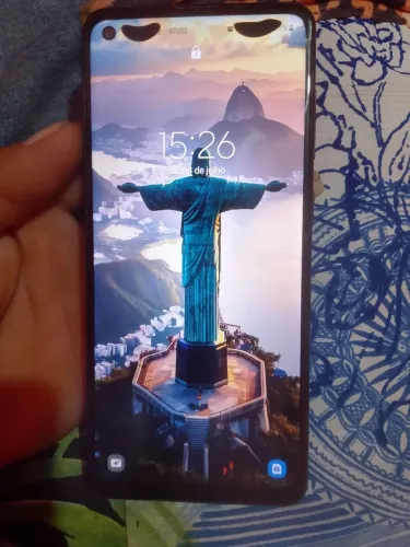 Galaxy a21 bem novinho 300 reais