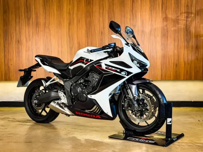 HONDA CBR 650R 2024