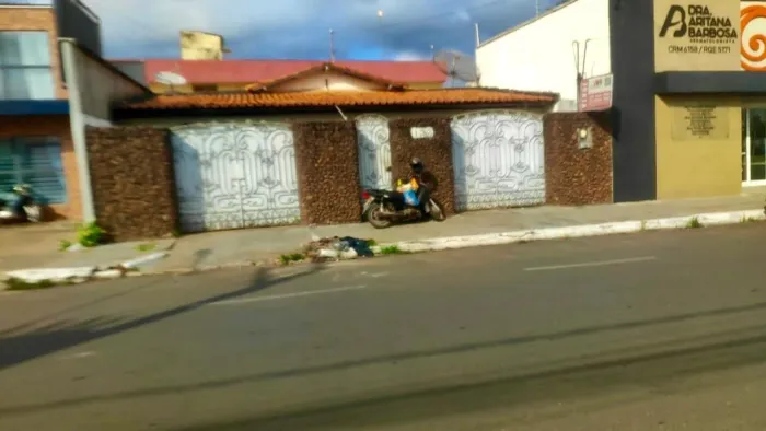 Casa imperatriz em frente a Prefeitura