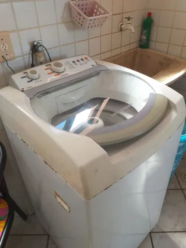 Maquina lavar com defeito. 