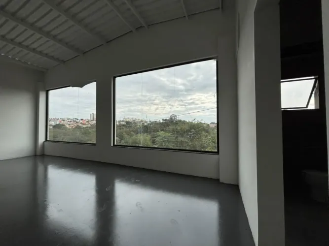Salão Comercial para locação no Jardim dos Pinheiros em Americana/SP