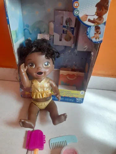 Baby alive dia na praia negra