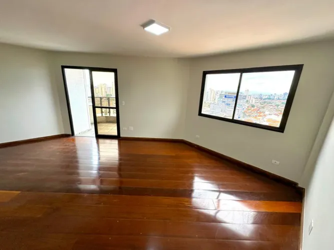 Apartamento para venda em Mooca com 4 quartos, sendo 1 suíte, 160m²