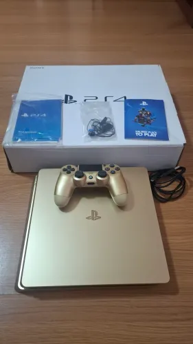 Ps4 Dourado