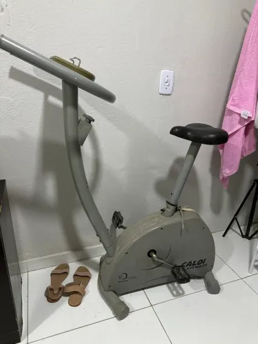 Bicicleta Ergométrica Caloi Fitness