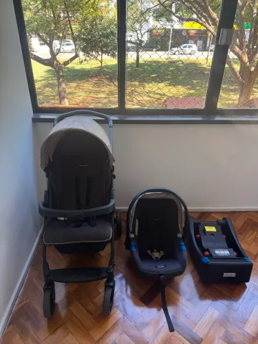 KIT DE CARRINHO DE BEBÊ, BEBÊ CONFORTO E BASE BURIGOTTO