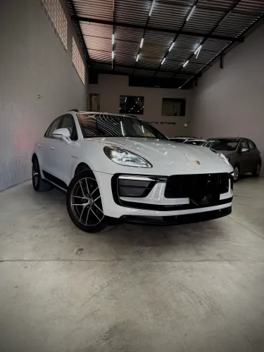 Porsche Macan 2.0 Turbo 237/252cv 2025