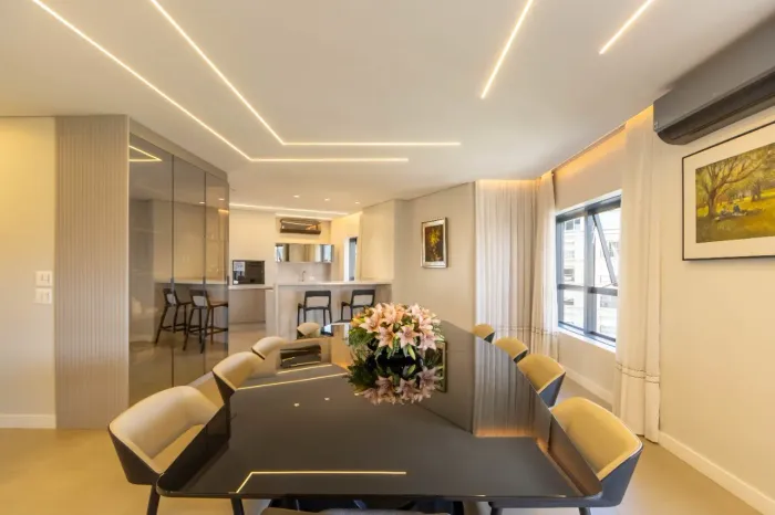Apartamento Alto Padrão Mobiliado à Venda no Cabral | Arbo Cabral | 3 Suítes | 3 Vagas