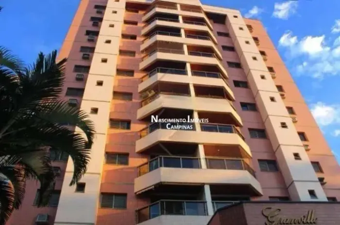 Apartamento de Alto Padrão à Venda, 117 m², 3 Dormitórios, 1 Suíte, Valor R$ 1.085.000 - C