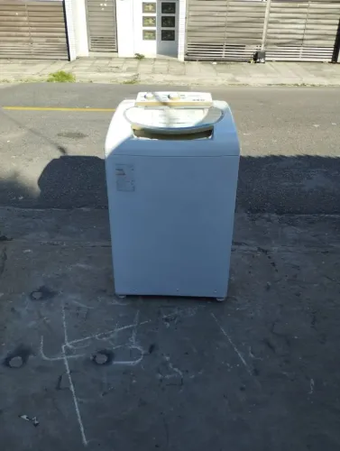 Máquina de lavar 11 kg Brastemp