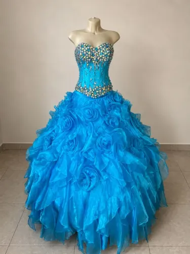 Vestido 15 anos da Disney Royal Ball Cinderela comprado em em Miami