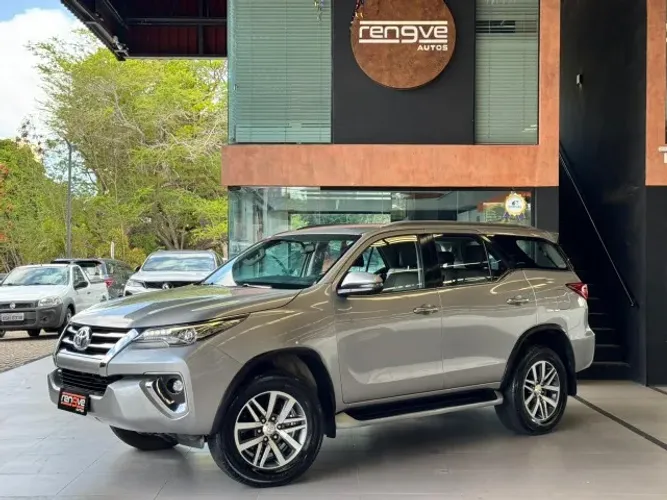 SW4 SRX 4X4 2.8 TDI 16V Dies. Aut. 2018/2018