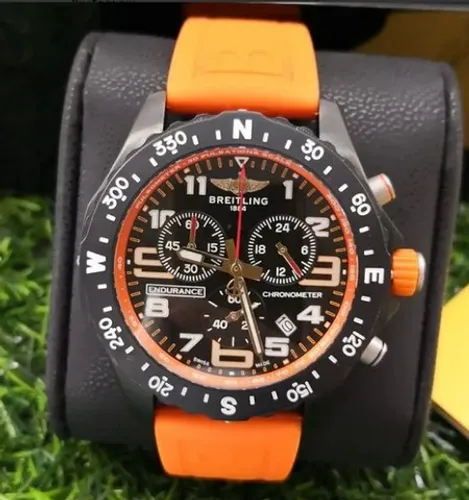 Relógio Breitling Endurance Pro