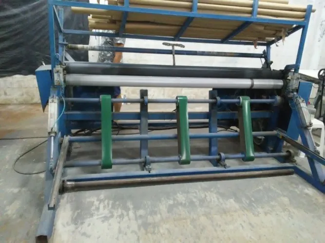 Rebobinadeira  de papel higienico