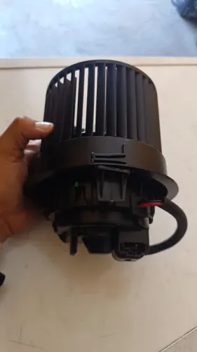 Motor ventoinha ventilador interno Renault logan sandero 