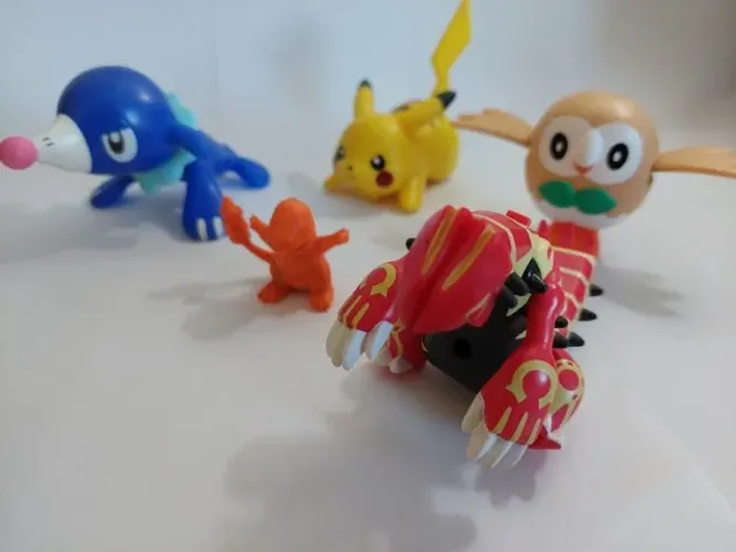 Lote de Pokemon Pikachu