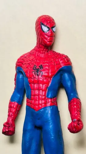 Homem-Aranha Eaglemoss - Spiderman Marvel Super Heroes - miniatura de metal altura 9 cm