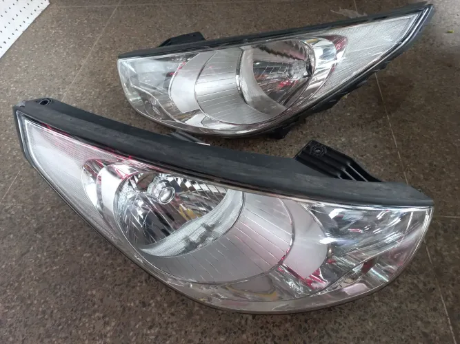 Farol ix35 