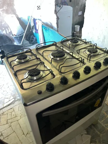 Fogão Electrolux 5 bocas elétrico semiNOVO