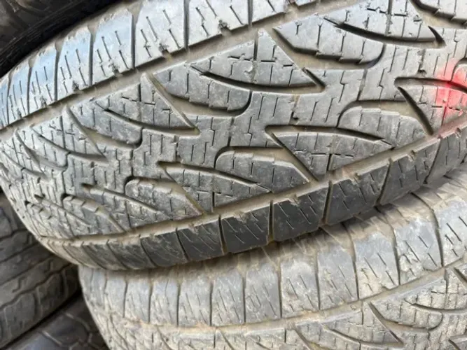 Pneu Bridgest 255/70/16