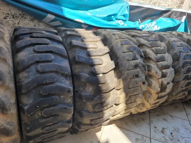 Pneus 15.5x25 Otr