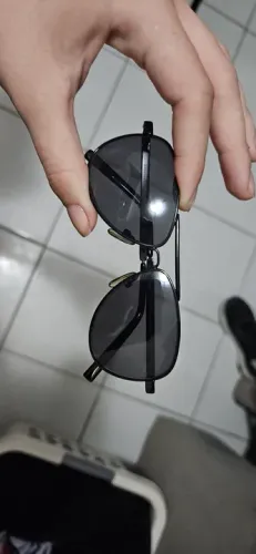 Óculos de sol modelo Rayban infantil