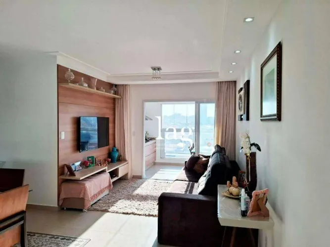 Apartamento com 3 dormitórios à venda, 97 m² por R$ 890.000,00 - Condomínio Lá Vista Monca