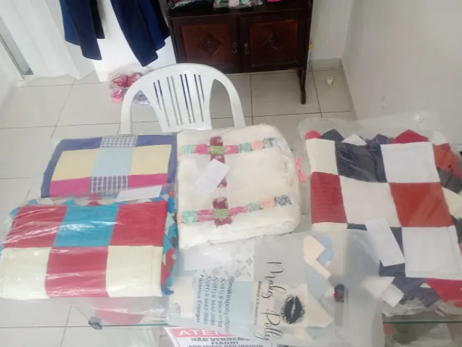 Toalha de mesa lindas para bota na sua mesa