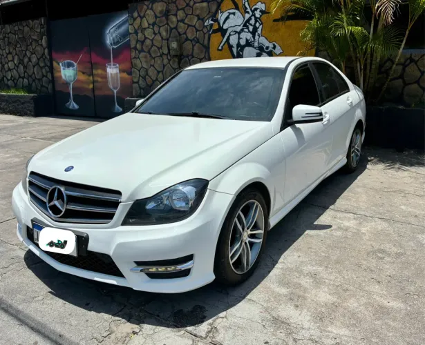 Mercedes-Benz C-180 CGI Sport 1.6 TB 16V 156cv Aut. 2014