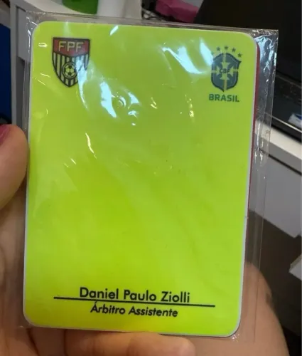 Cartão de Árbitro de futebol oficial