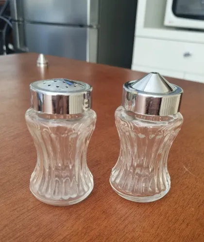 Antigo Par de Saleiro e Paliteiro - Vintage
