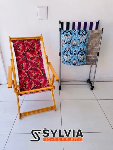 CADEIRA ESPREGUIÇADEIRA ENVERNIZADA