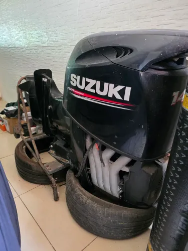 Motor 140 hp (4 Tempo)