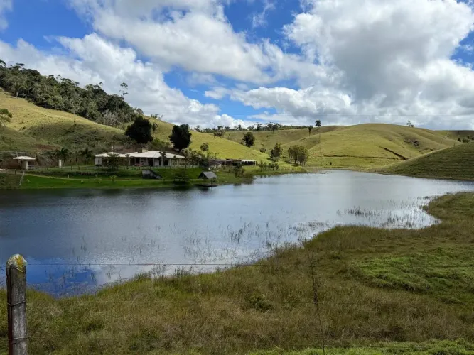 Vendo maravilhosa fazenda pecuária itagi