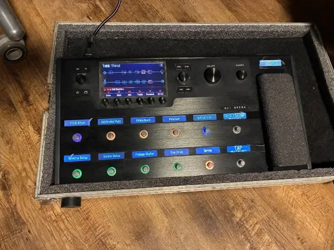 line 6 helix