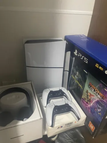 Vendo ps5 completo ( novo )
