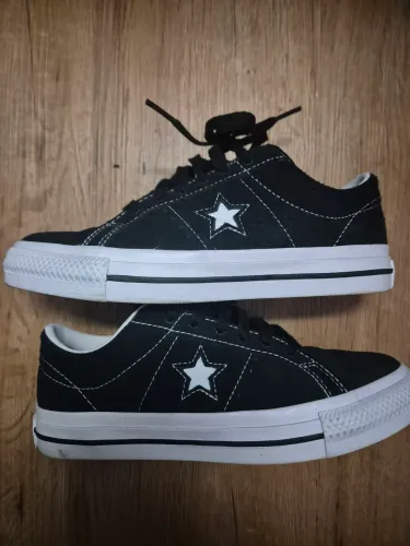 Tenis Converse One Star Preto tamanho 35