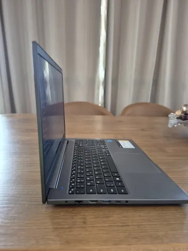 Notebook Samsung Book 550XDA Intel Celeron 4gb 256gb SSD Cinza