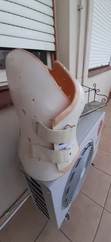 Colete ortopédico para coluna
