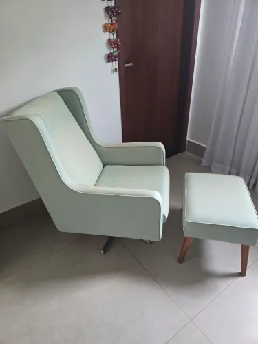 Poltrona Amamentação Balanço e Giro