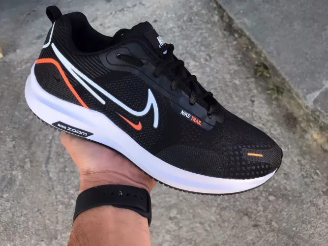 Tênis Nike Air Zoom Trail