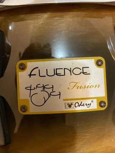 Caixa de bateria Odery 14 x 5,5 polegadas ótimo estado